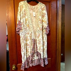 Duster - beautiful pattern & soft spring colors